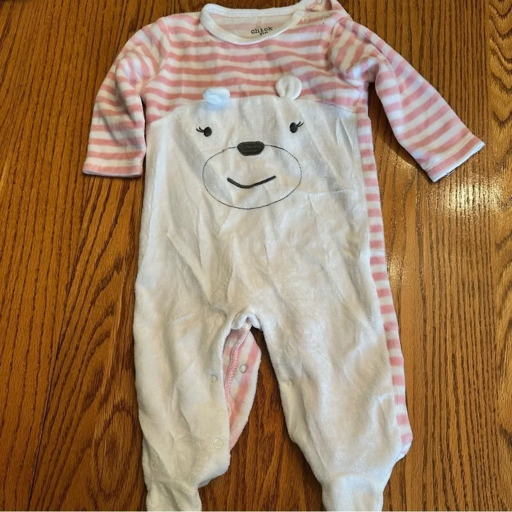 5/$20 Chick Pea 3-6 Month Outfit EUC